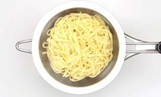 варим спагетти